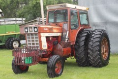 IH-1566-Tractor-1